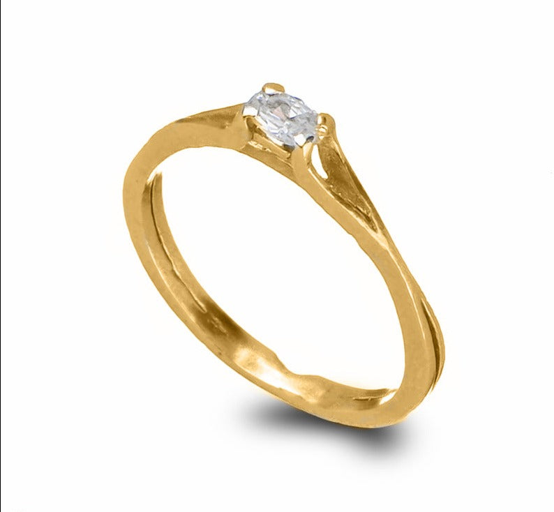 טבעת דיאנה | זהב אדום משובצת יהלום